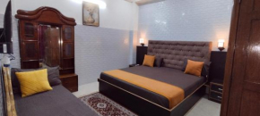 Mayur Villa